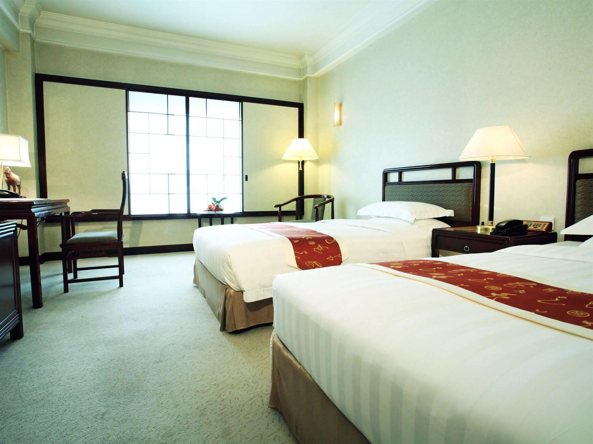 Grand Metropark Xi'An Hotel Xian Bagian luar foto